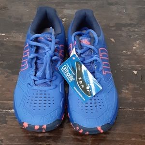 Wilson tennis shoes